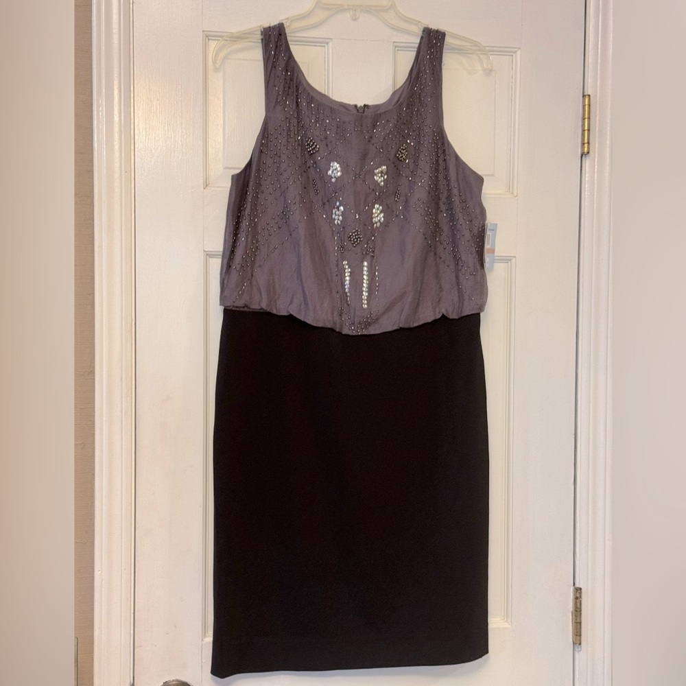 Suzi Chin Gray and Black Sleeveless Sheath Midi Dress‎